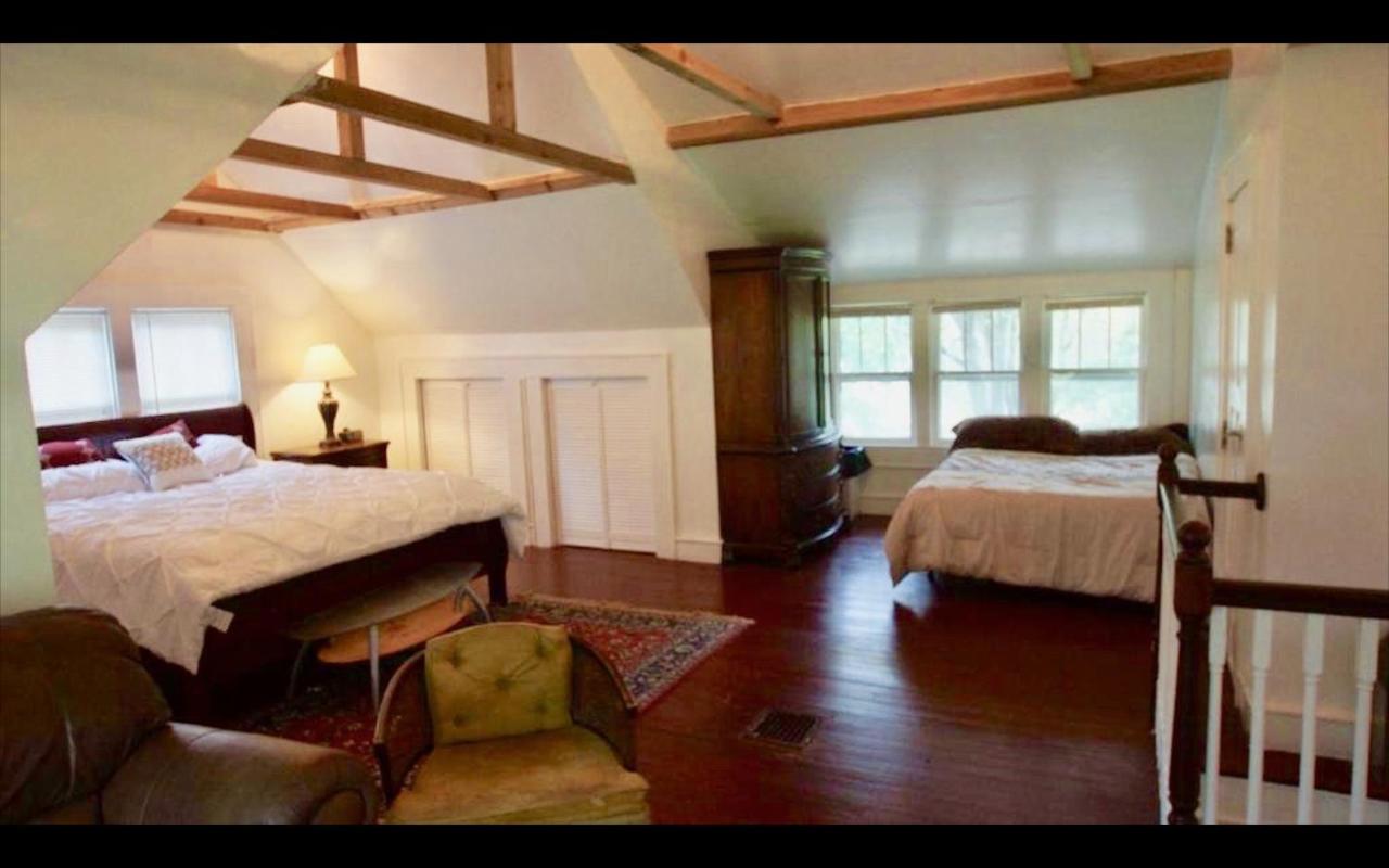 Country House On 1 Acre 4 Beds Great For Events Or A Quiet Weekend! Independence Extérieur photo